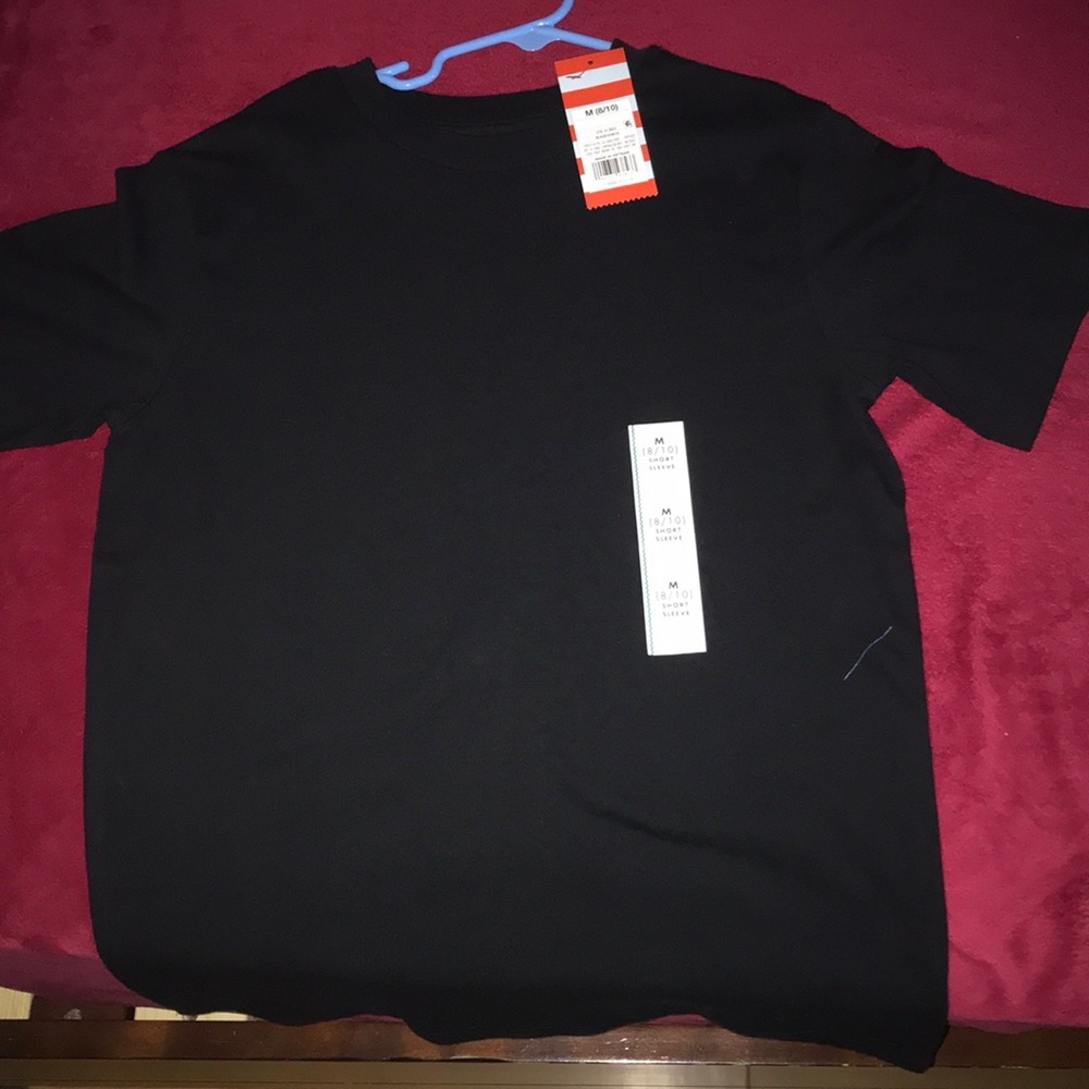 Youth plain black tee